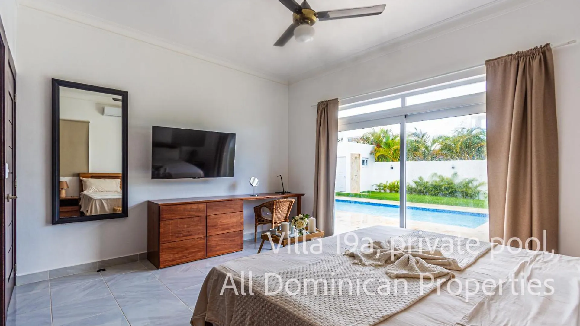 Villas Nuevas, Con Piscinas Privadas, Sosua Ocean Village!