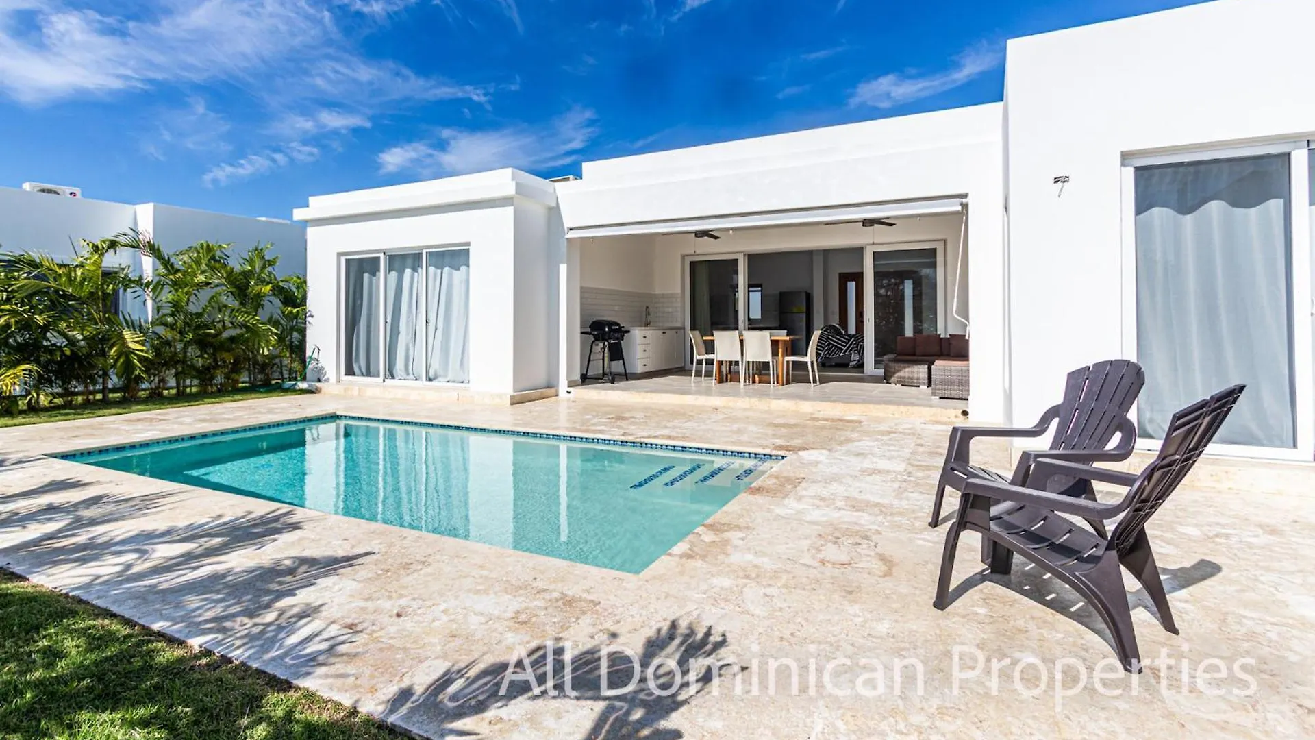 Villas Nuevas, Con Piscinas Privadas, Sosua Ocean Village!